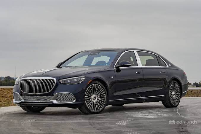 Mercedes-Maybach chauffeured vehicle